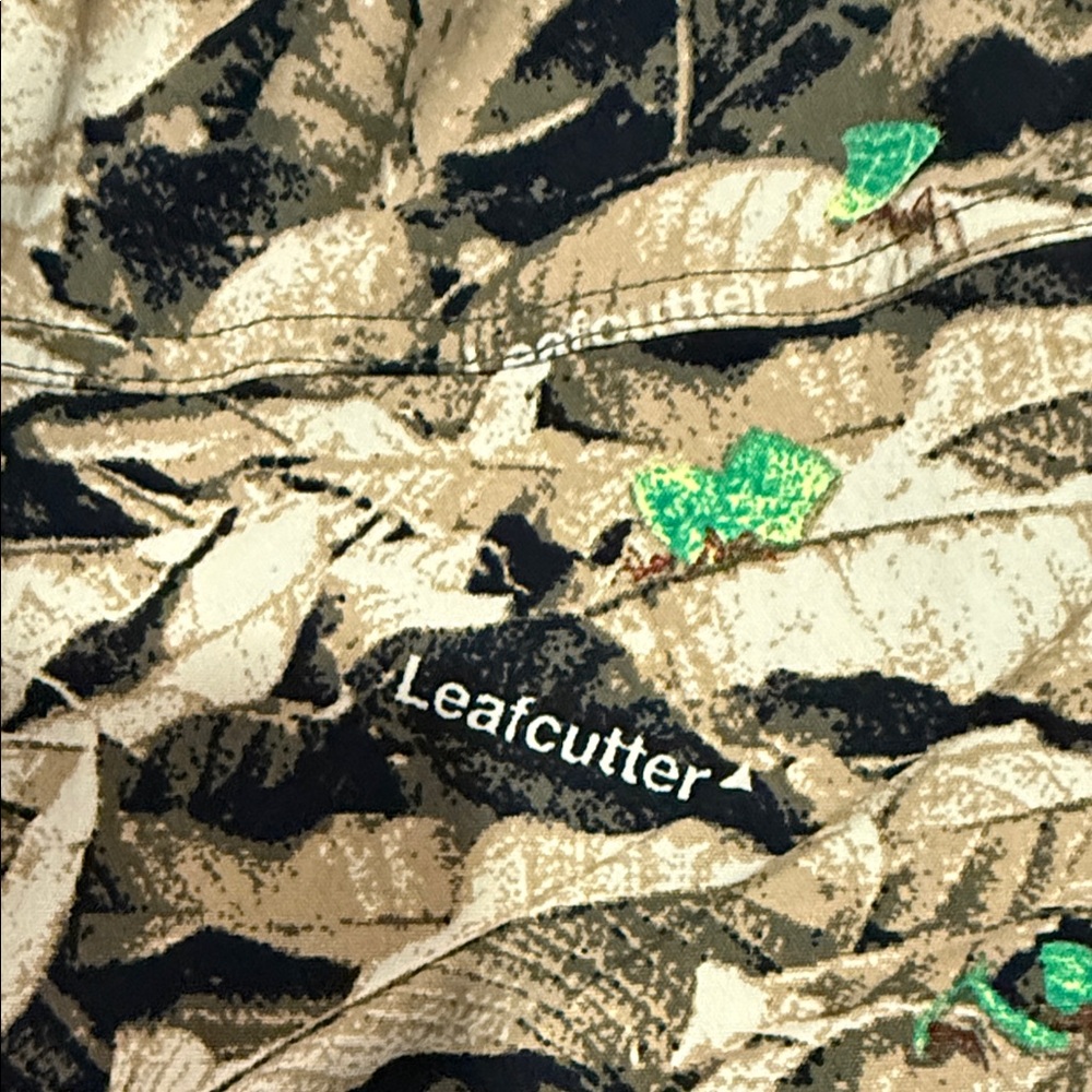 Nike ACG Men's Camouflage Cargo Pants - Picture 11 of 12